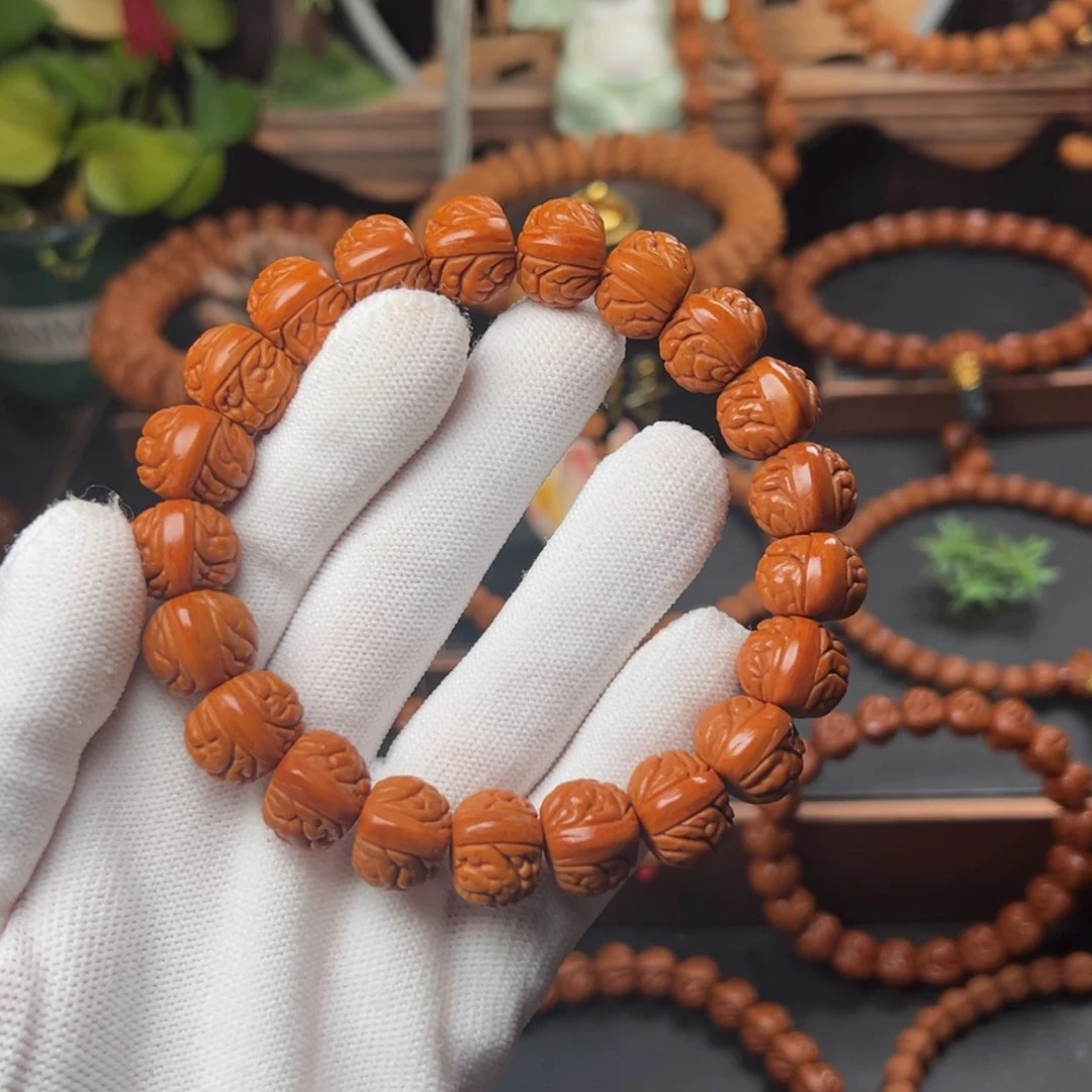 吊坠桃核1.5红皮荔枝手串