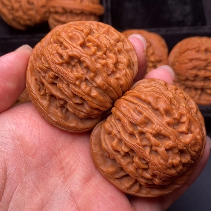 文玩核桃吊坠文玩