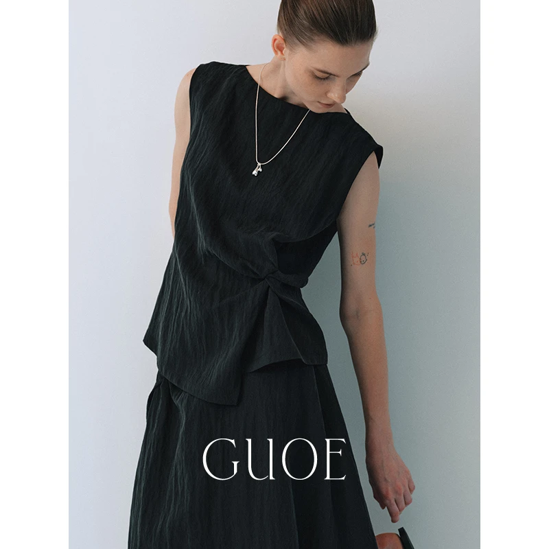 GUOE/懒人松弛 天丝锦结构感微皱肌理收腰扭结背心半裙套装33256