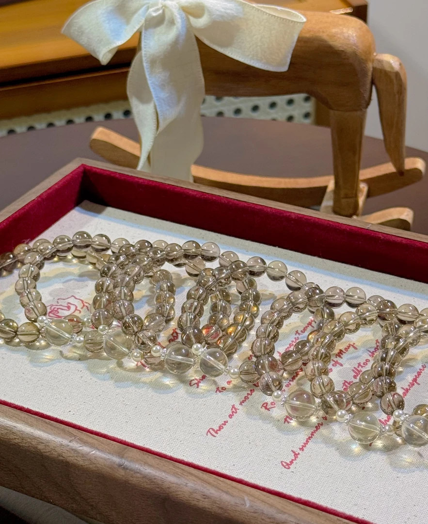 D62《冰咖啡》浅茶水晶手串