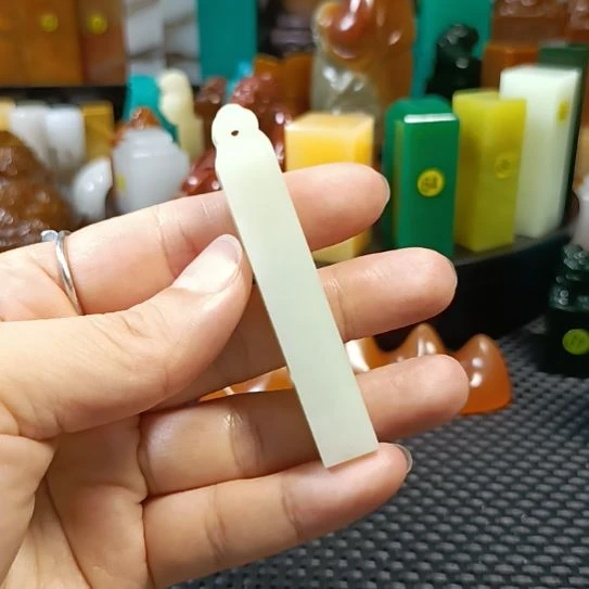 寿山石印石芙蓉青如意扭
