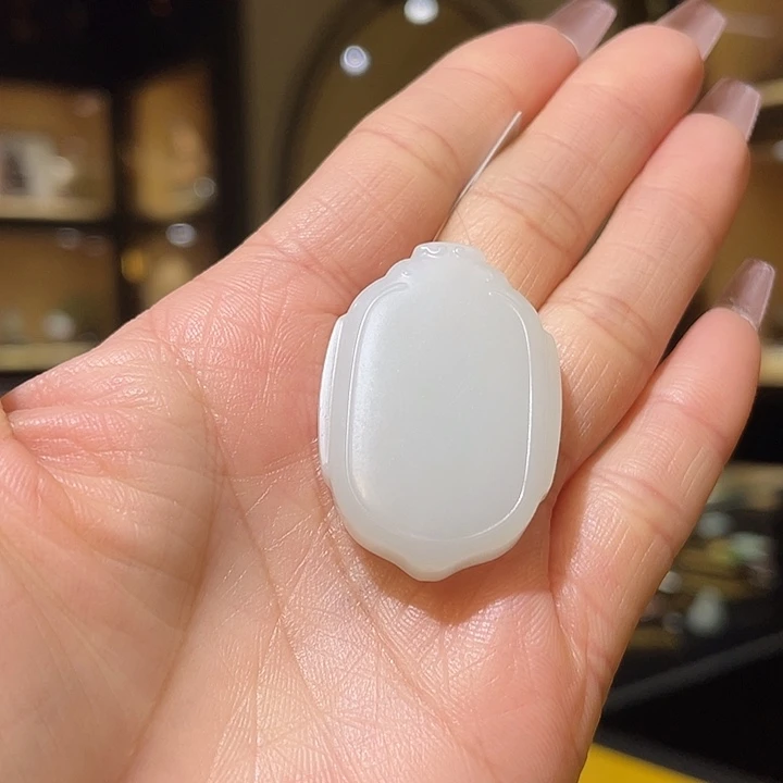 颈饰未镶嵌和田玉平安牌