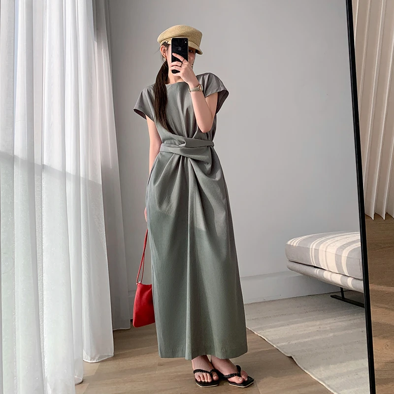 2025夏季新款爆款法式高级感小众不撞款气质收腰灰绿色连衣裙女