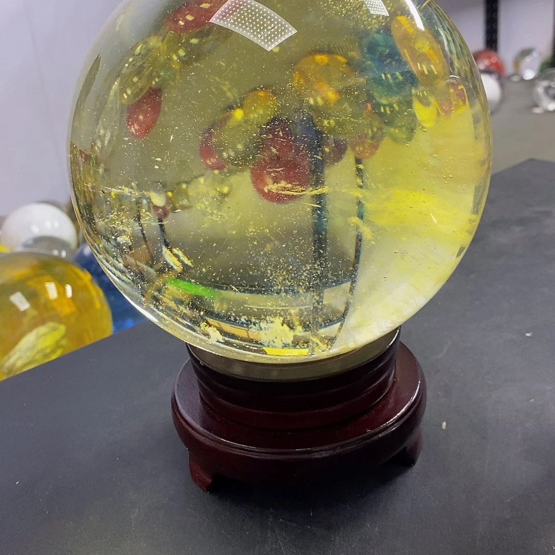 叶***红石材16.6厘米黄水摆件