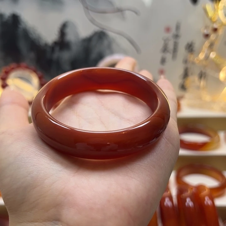 玛瑙/玉髓未镶嵌手镯