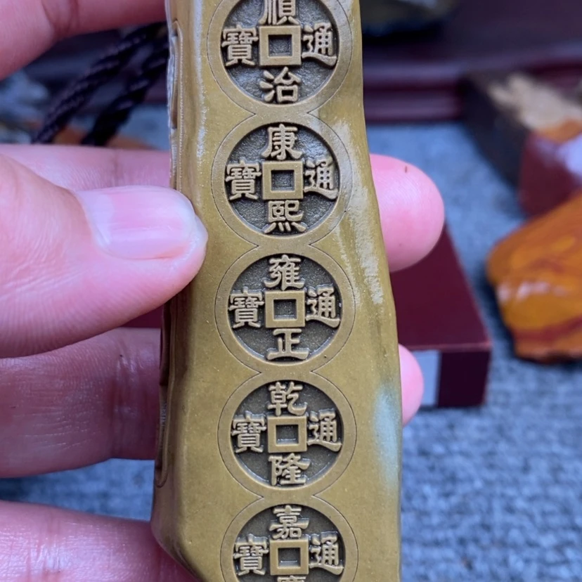 【闪购商品】原石雕刻手把件