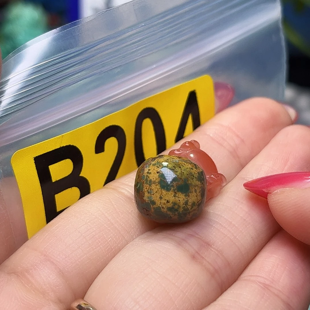 南红玛瑙未镶嵌珠宝半成品