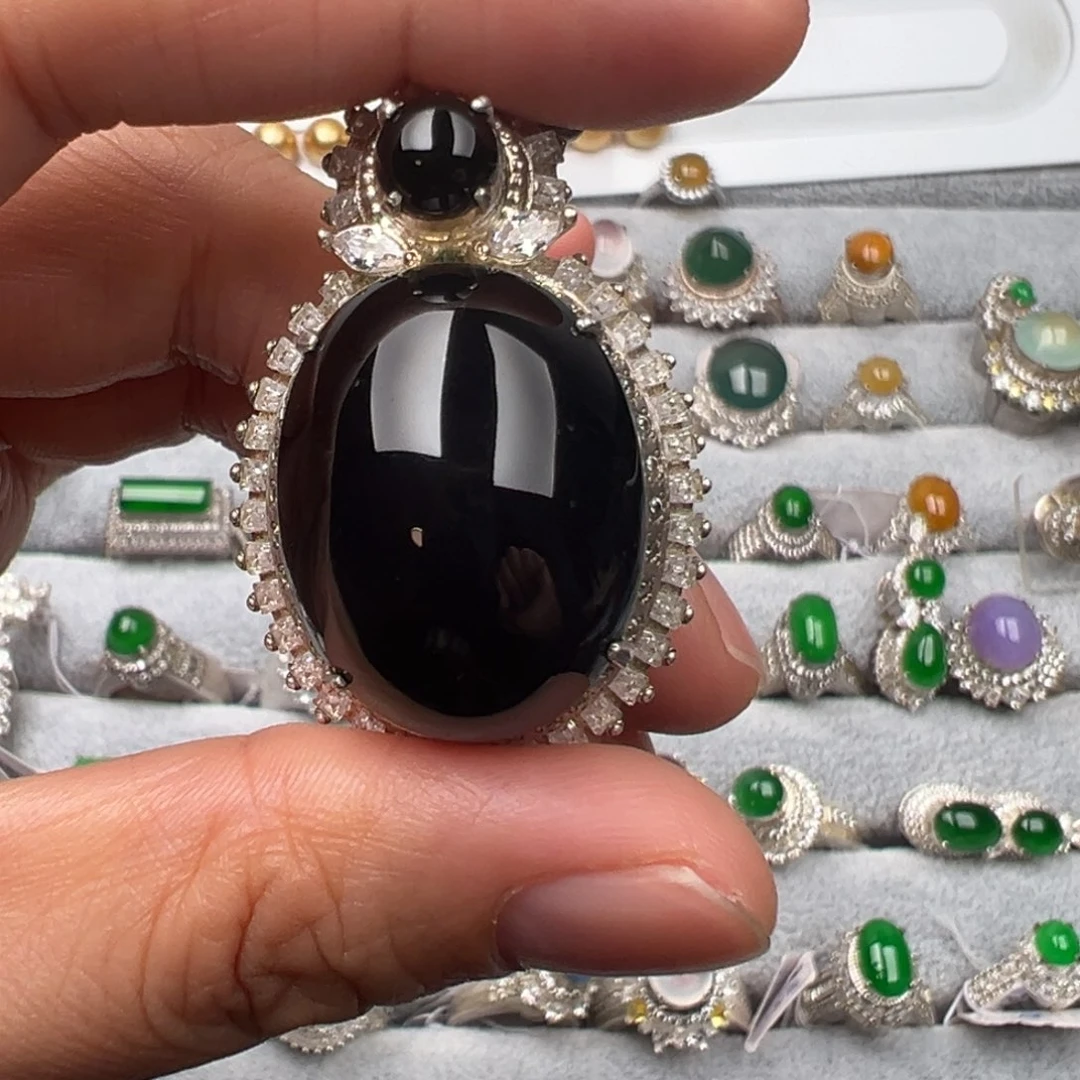 定制翡翠未镶嵌A货