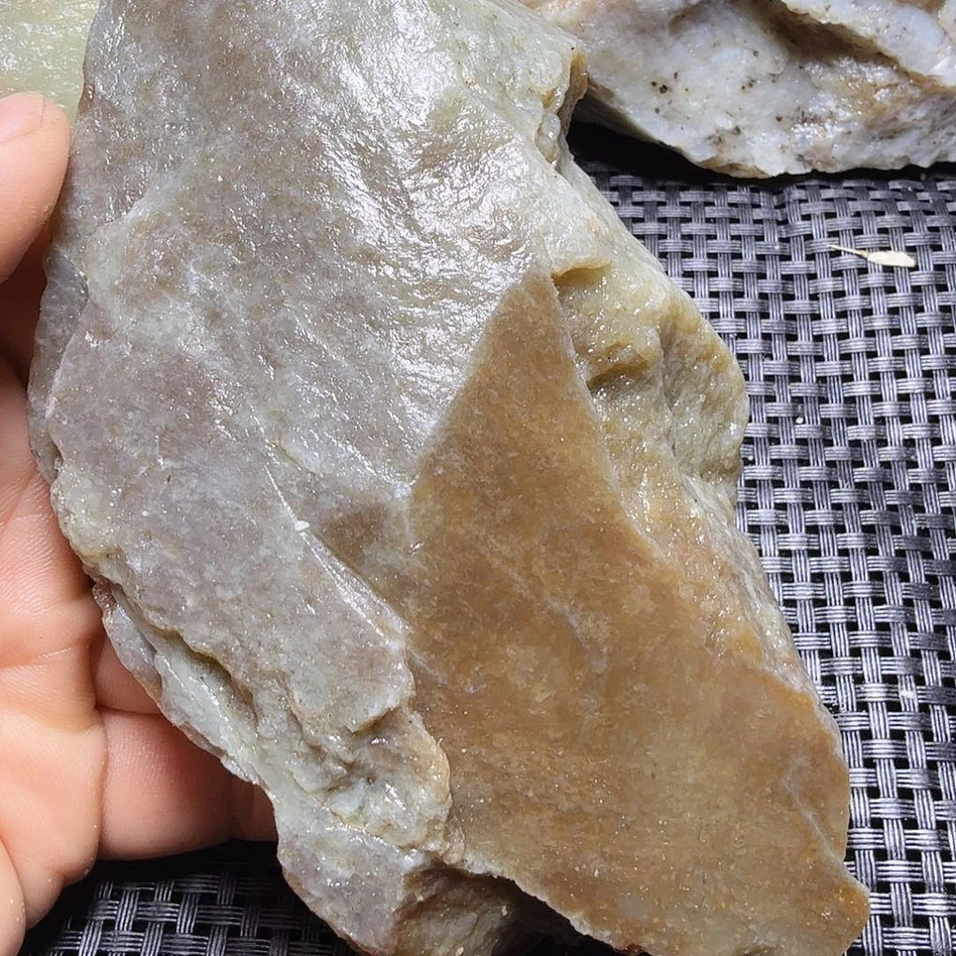 和田玉（糖玉）未镶嵌珠宝半成品