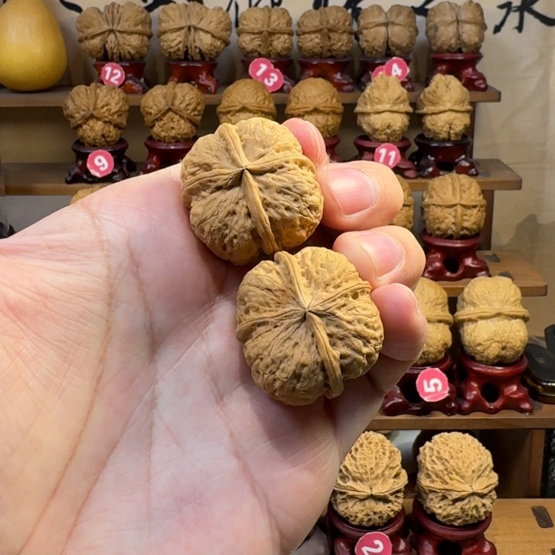 铁核桃把件磨盘四方砖