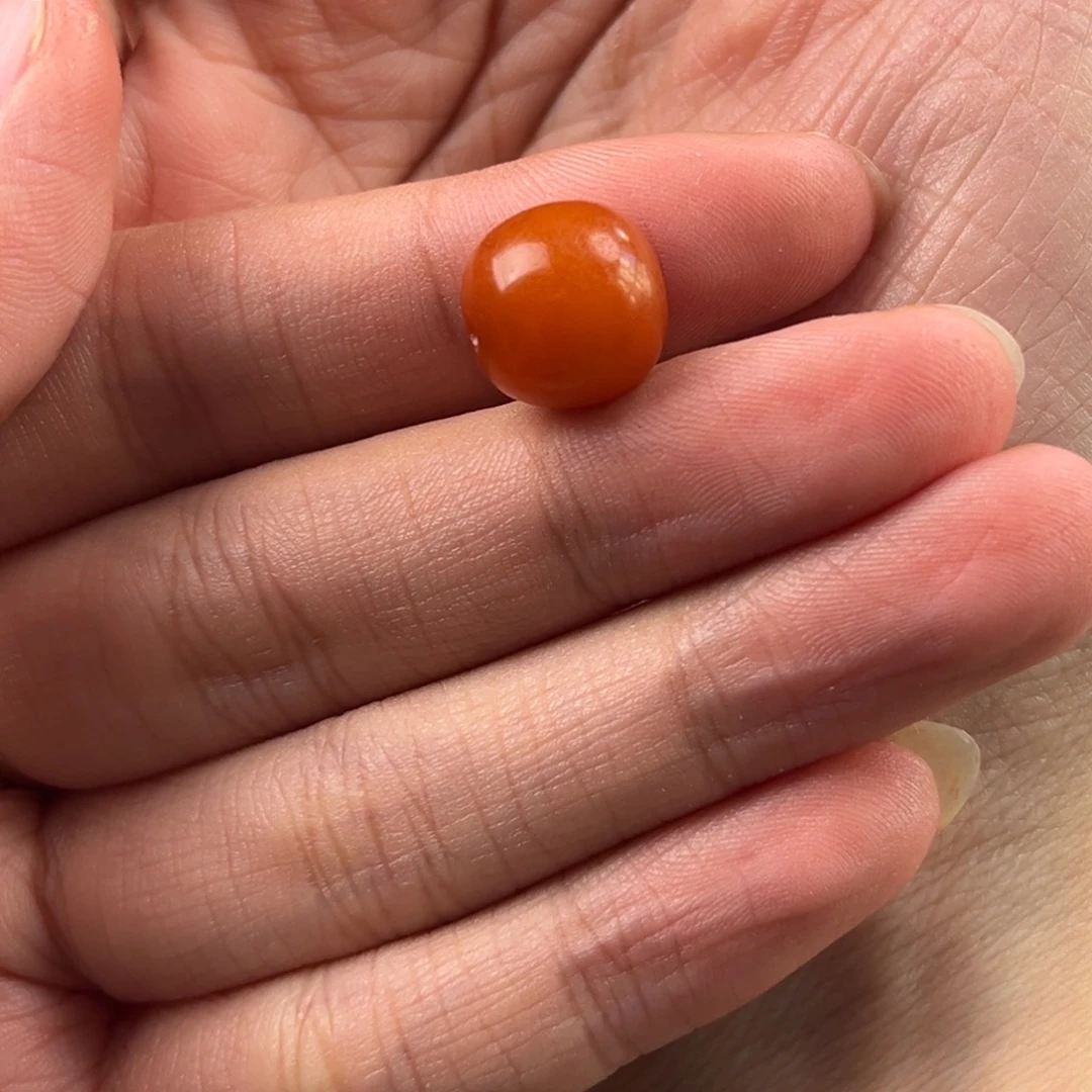 我***力蜜蜡未镶嵌颈饰老蜜蜡