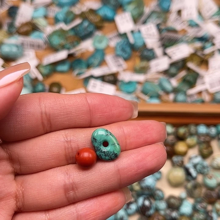 南红玛瑙未镶嵌颈饰