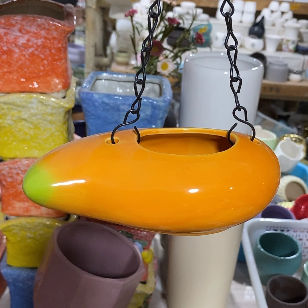 摆件陶盆有孔 瑕疵介意勿拍