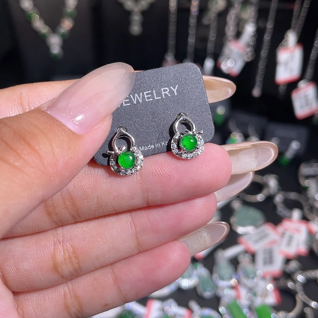 未镶嵌翡翠耳饰耳钉