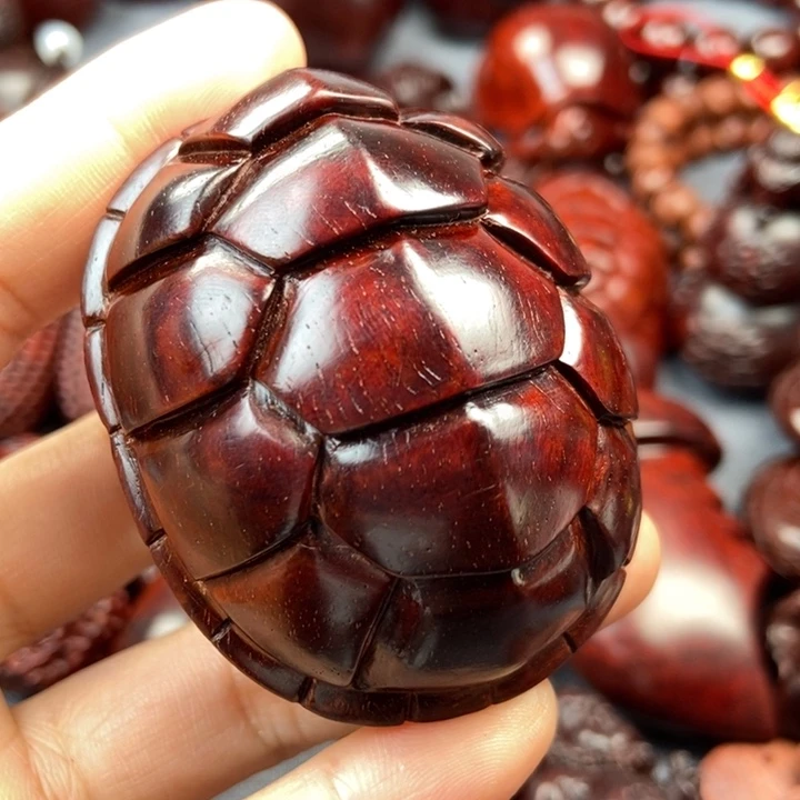 檀香紫檀（小叶紫檀）星*