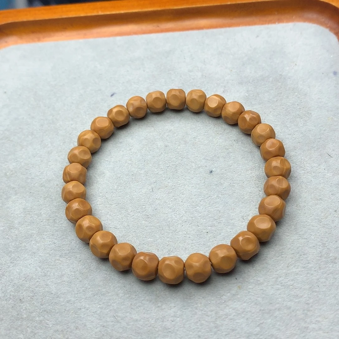 璇***玉手串猴头核桃猴头深坑小奶酪原木色