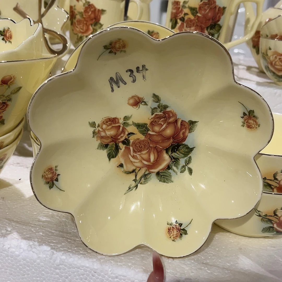 星博汇陶瓷有限公司2个