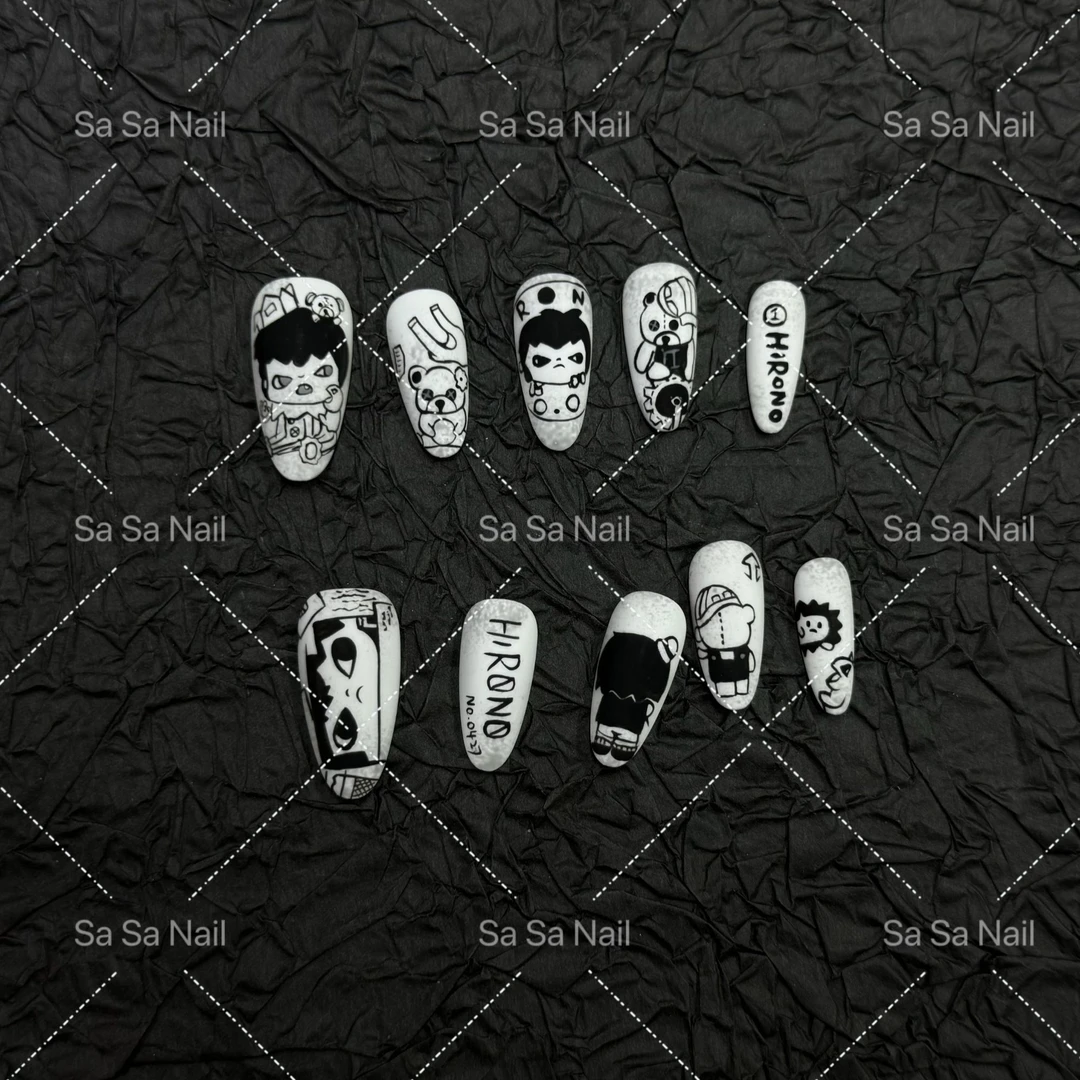 【漫画小野】纯手工穿戴甲高级感时尚可爱显白女神高定美甲