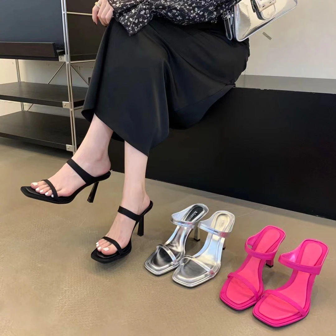 不累脚高跟鞋2025夏季网红新款配裙子高跟凉鞋外穿黑色一字带凉拖