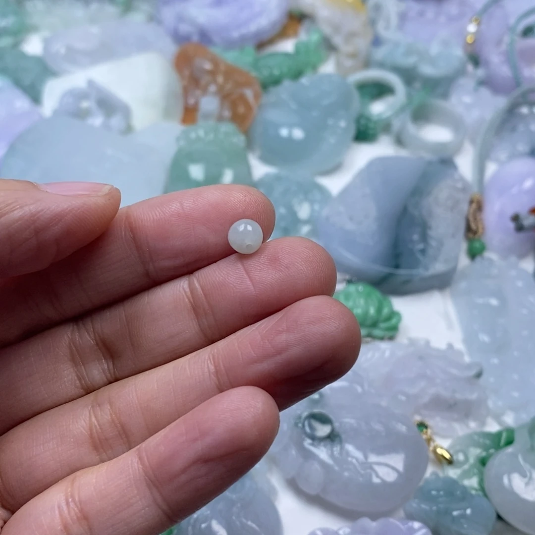 颈饰未镶嵌翡翠白*花翡翠