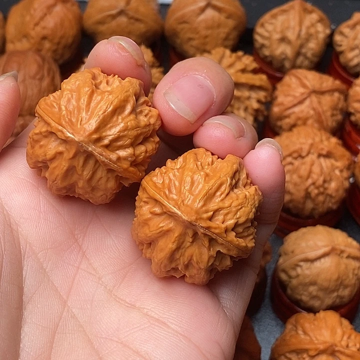 太***。吊坠文玩核桃花王