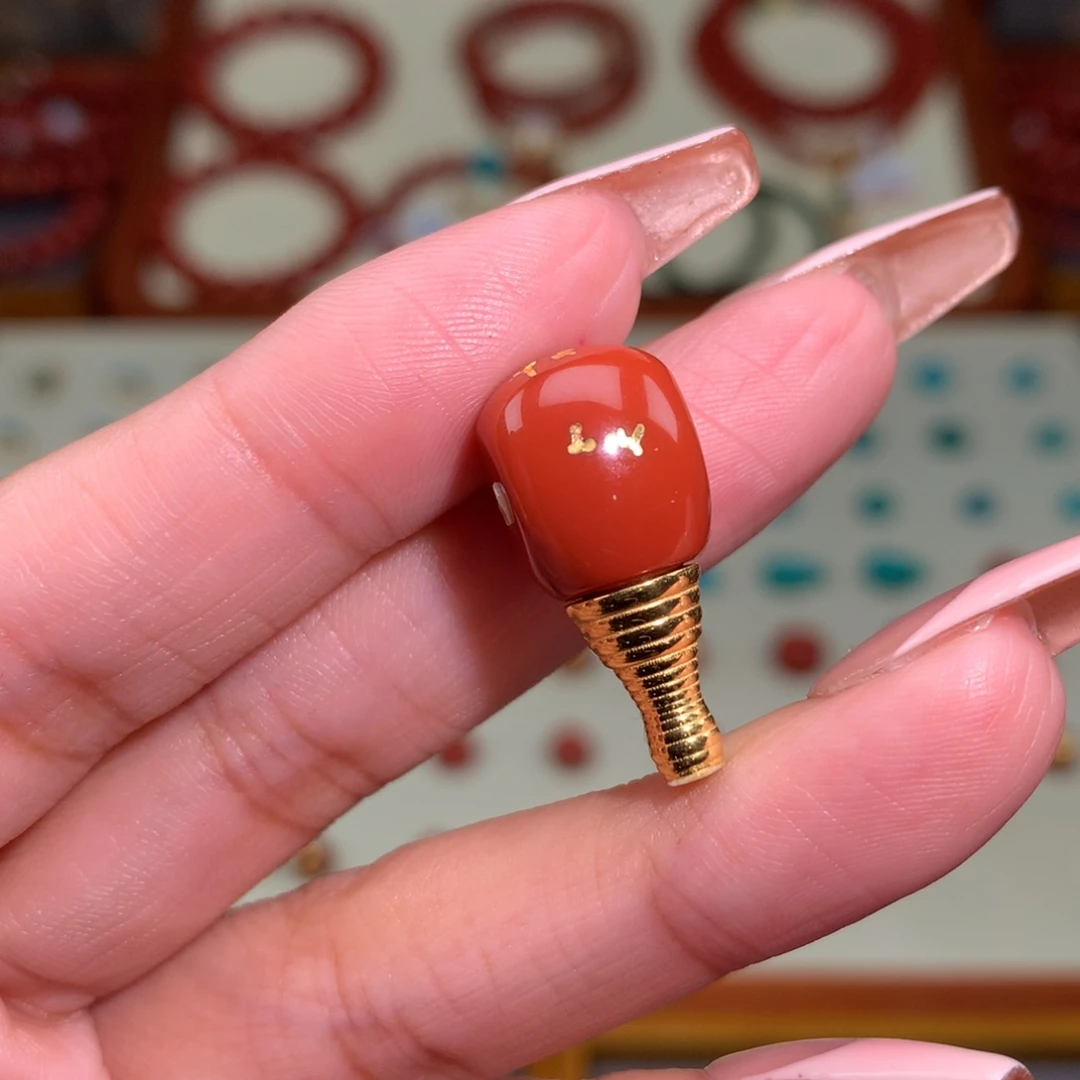 南红玛瑙颈饰未镶嵌