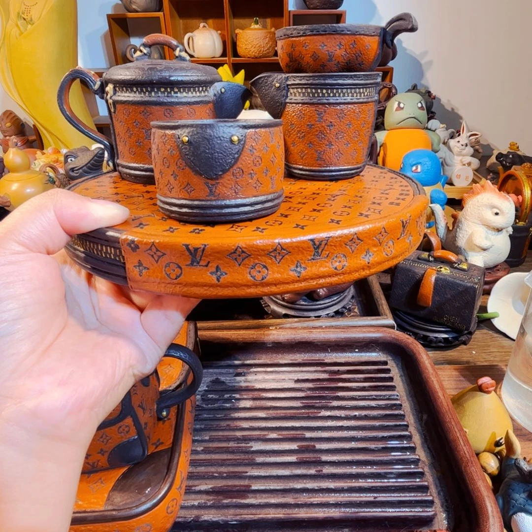 雨***萱紫砂茶壶纯手工制作过程就是