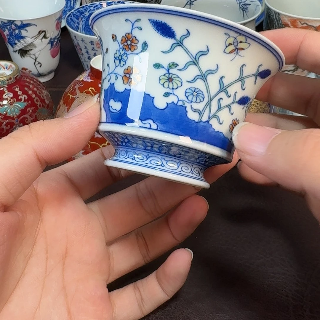 现代景德镇陶瓷杯