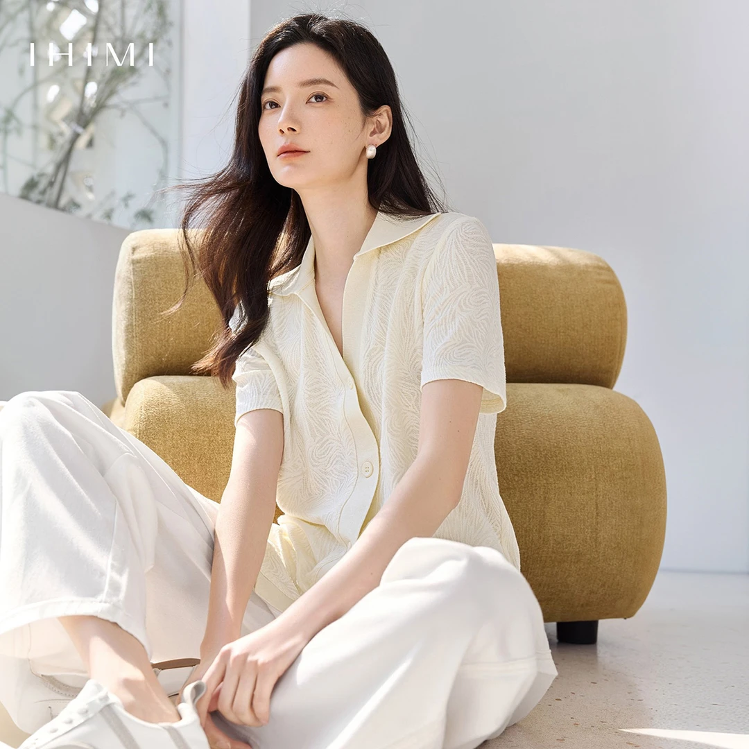 IHIMI/海谧简约老钱风翻领2025夏季新款镂空自然系针织上衣女6586