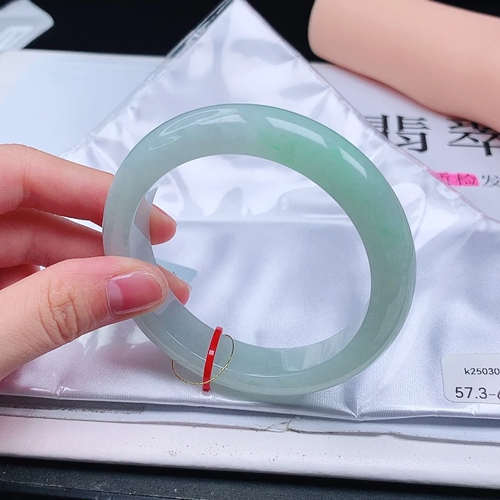 翡翠手镯未镶嵌缅甸天然a货手镯57+
