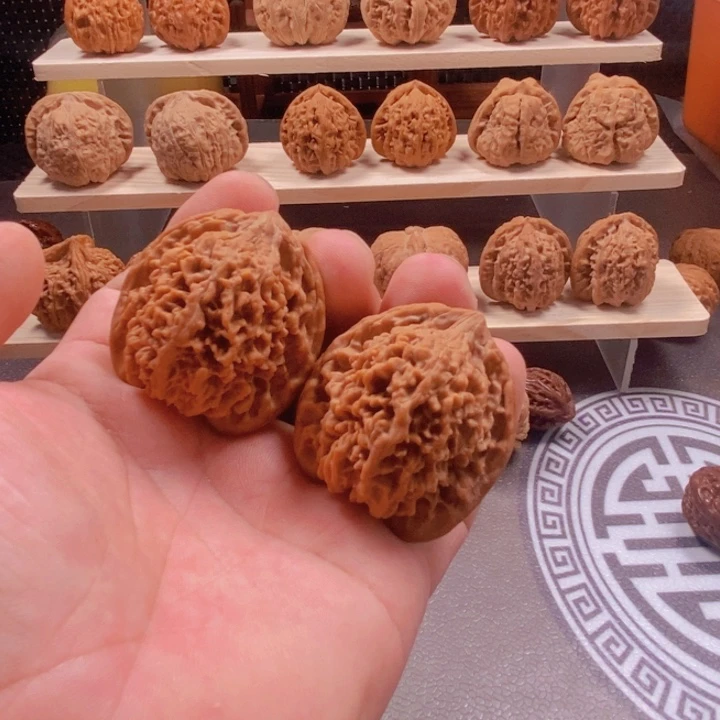 把件文玩核桃满天星