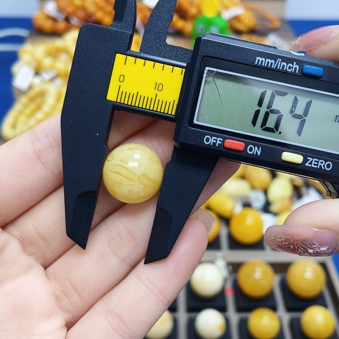 未镶嵌蜜蜡珠宝奇石16.4mm瑕
