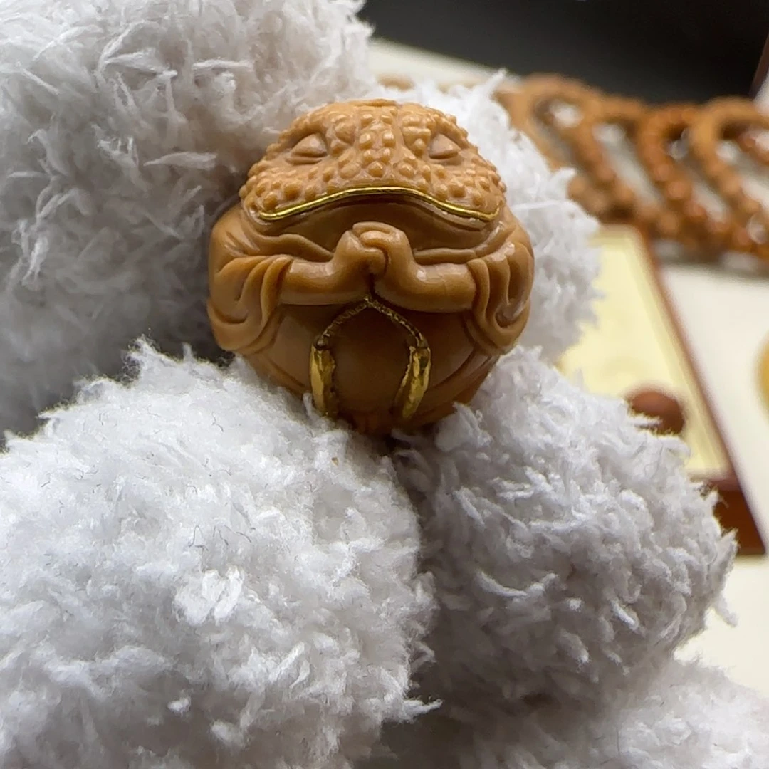 猴头核桃吊坠无**大单刀文泰镶嵌24k