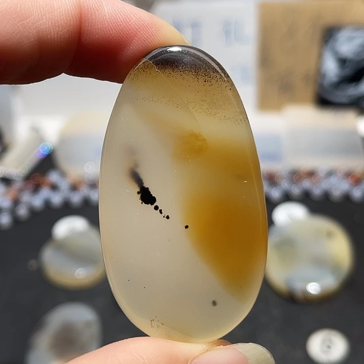 玛瑙/玉髓未镶嵌吊坠(不含链)