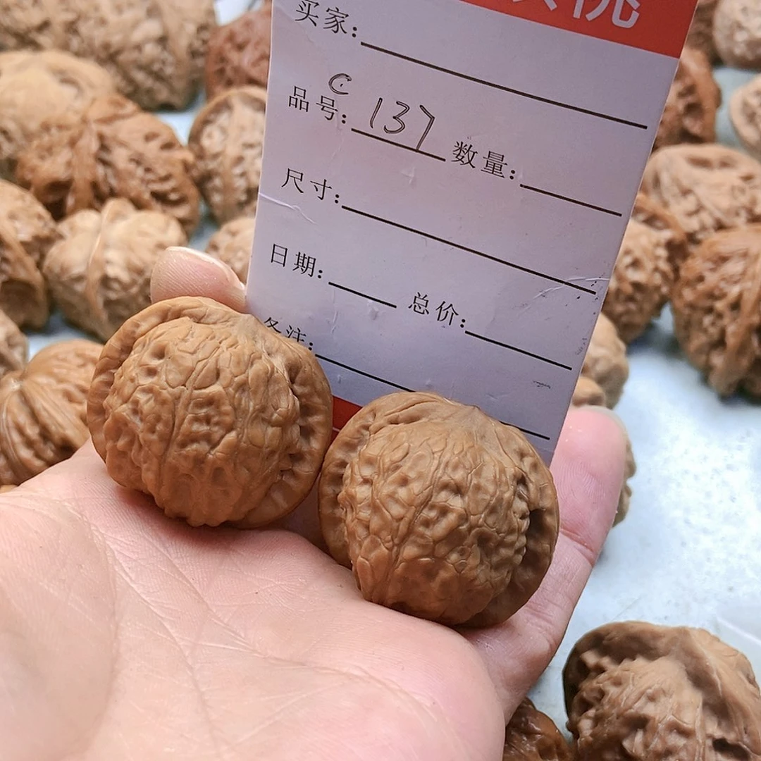 把件桃核137号全品云雾山35尺