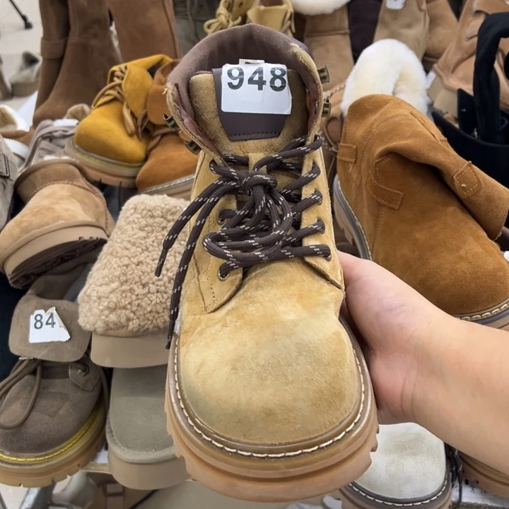 黄色精品单马丁38