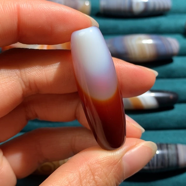 未镶嵌玛瑙/玉髓珠宝奇石