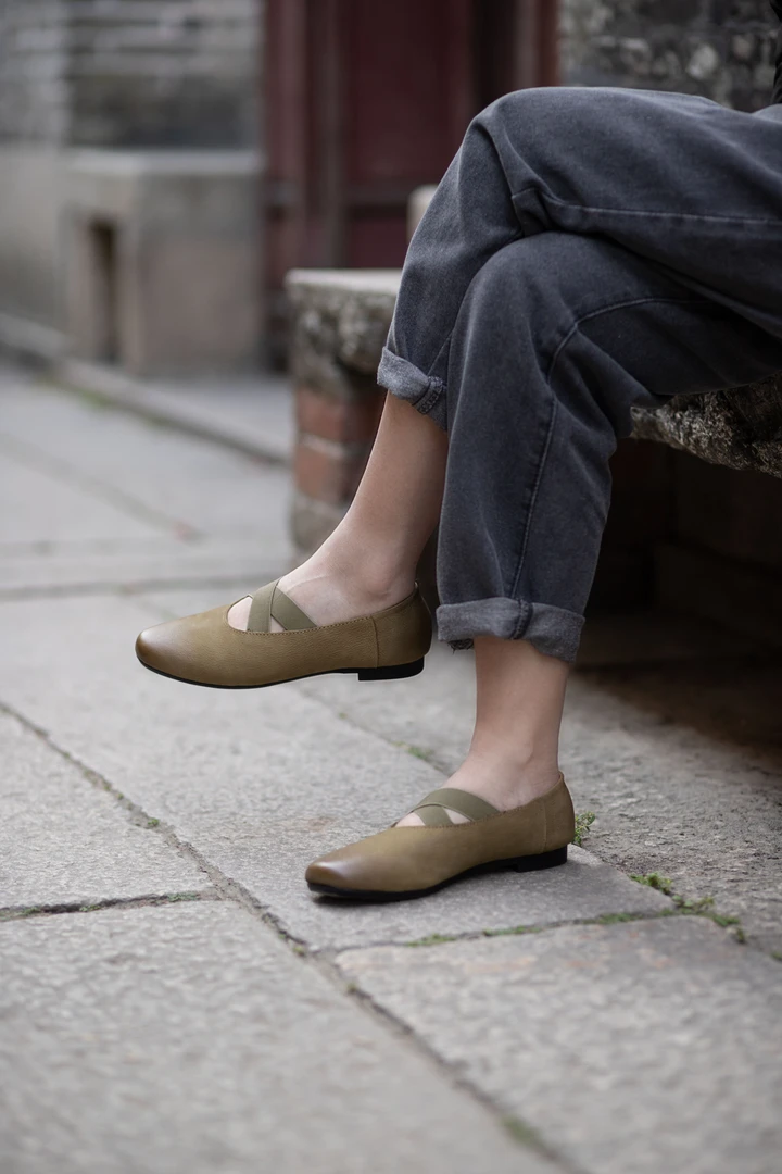 真皮玛丽珍女鞋芭蕾舞鞋软底浅口2025新款单鞋法式女25CZYA22-95