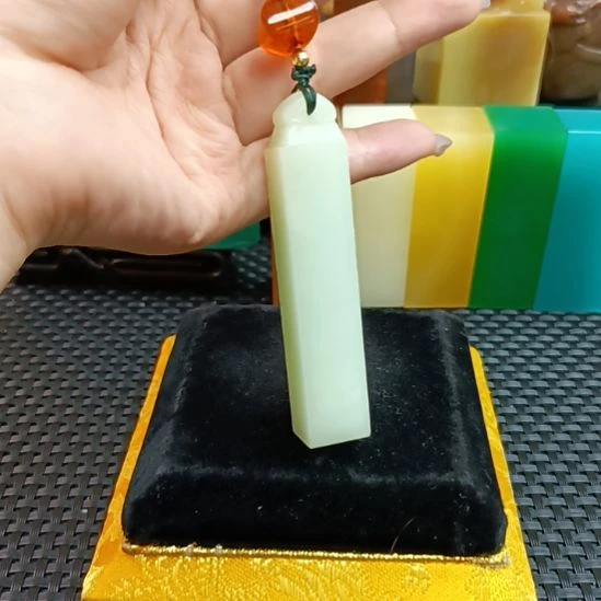 寿山石印石如意纽