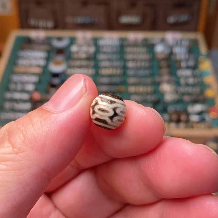 玛瑙/玉髓（覆膜）散珠