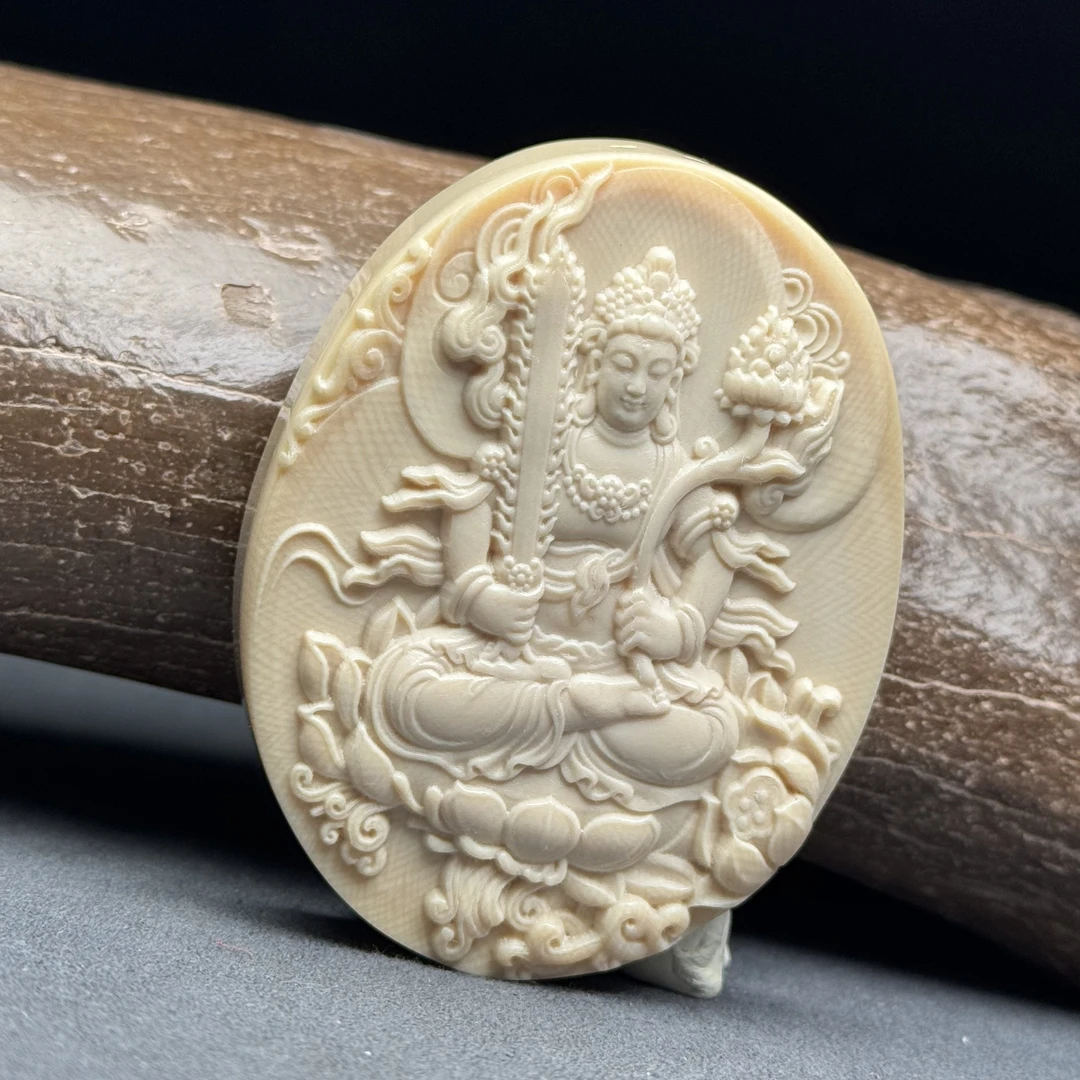 W1099天然猛犸牙 雕刻虚空臧牌51*66*16mm支持鉴定 假一罚四