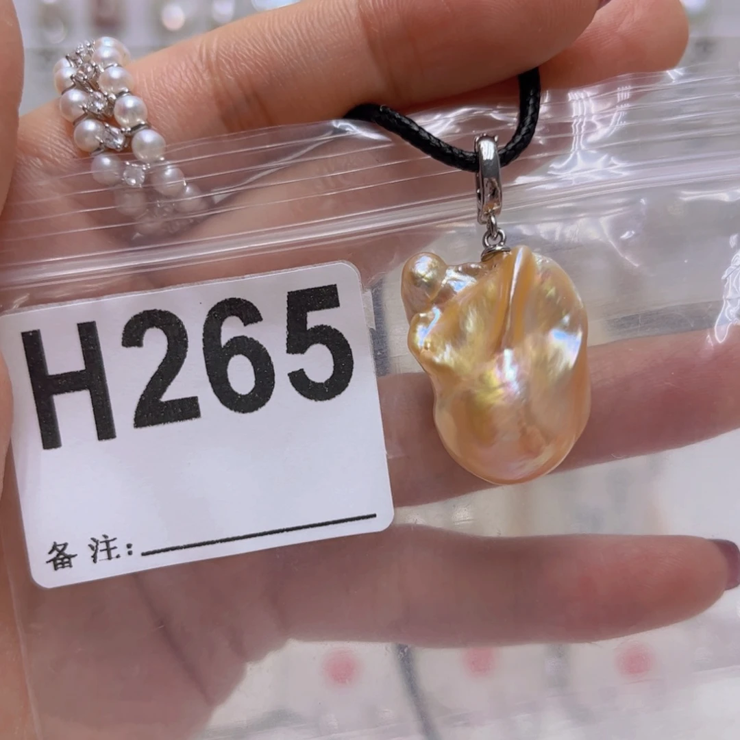 未镶嵌颈饰淡水珍珠