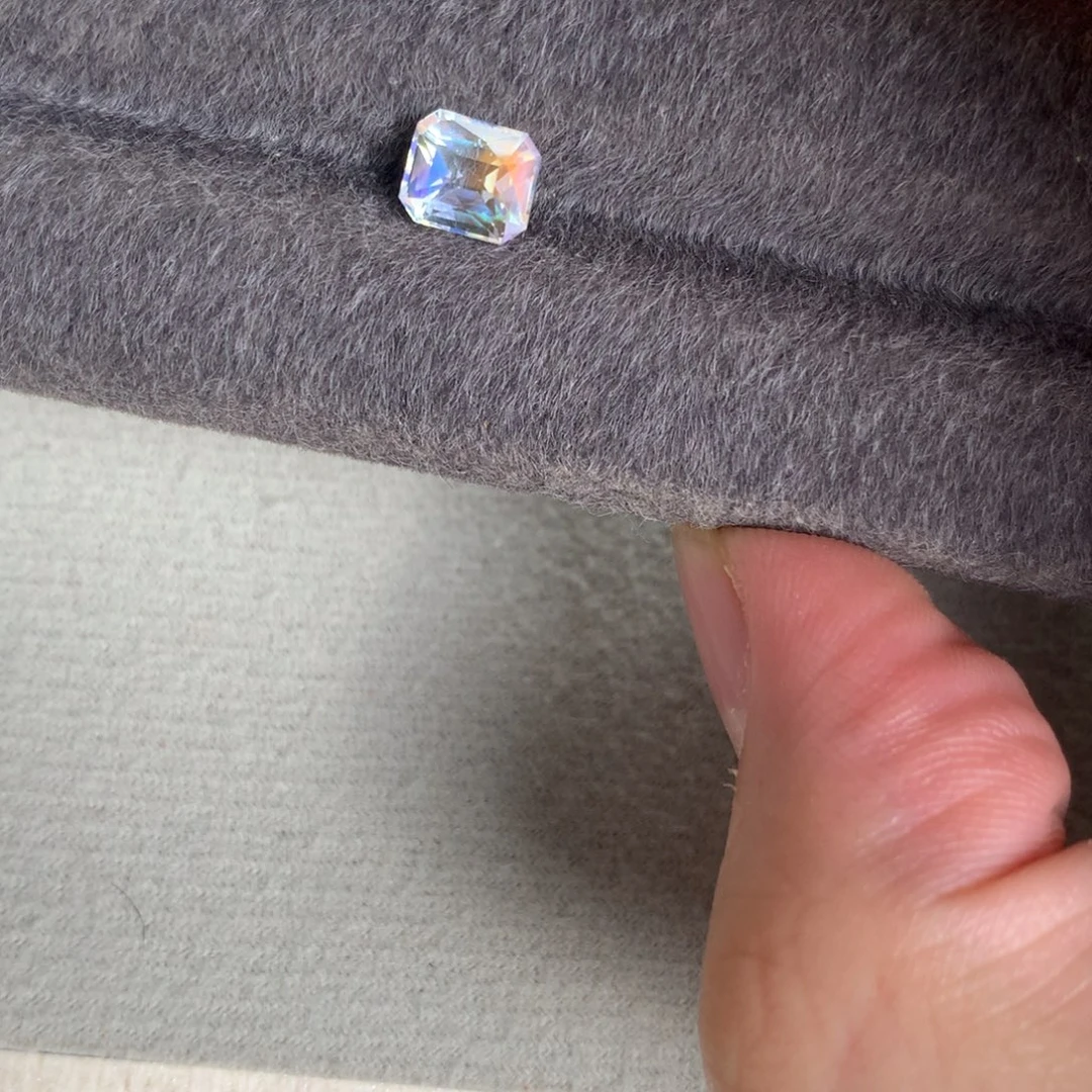 月光石裸石1.15 七彩月光