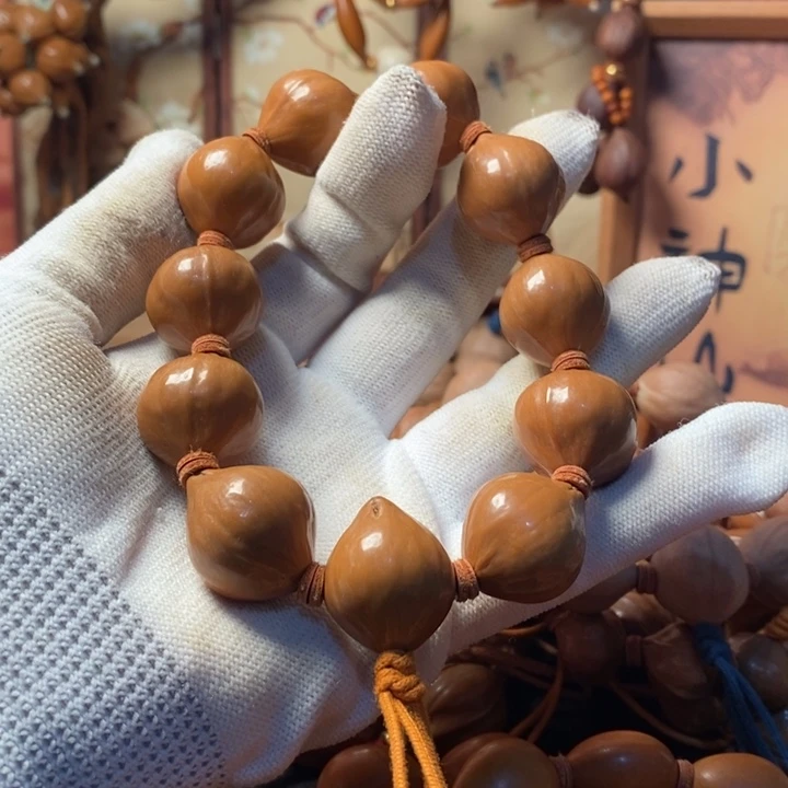 肥***羊手串/手链橄榄核2.0肉丸