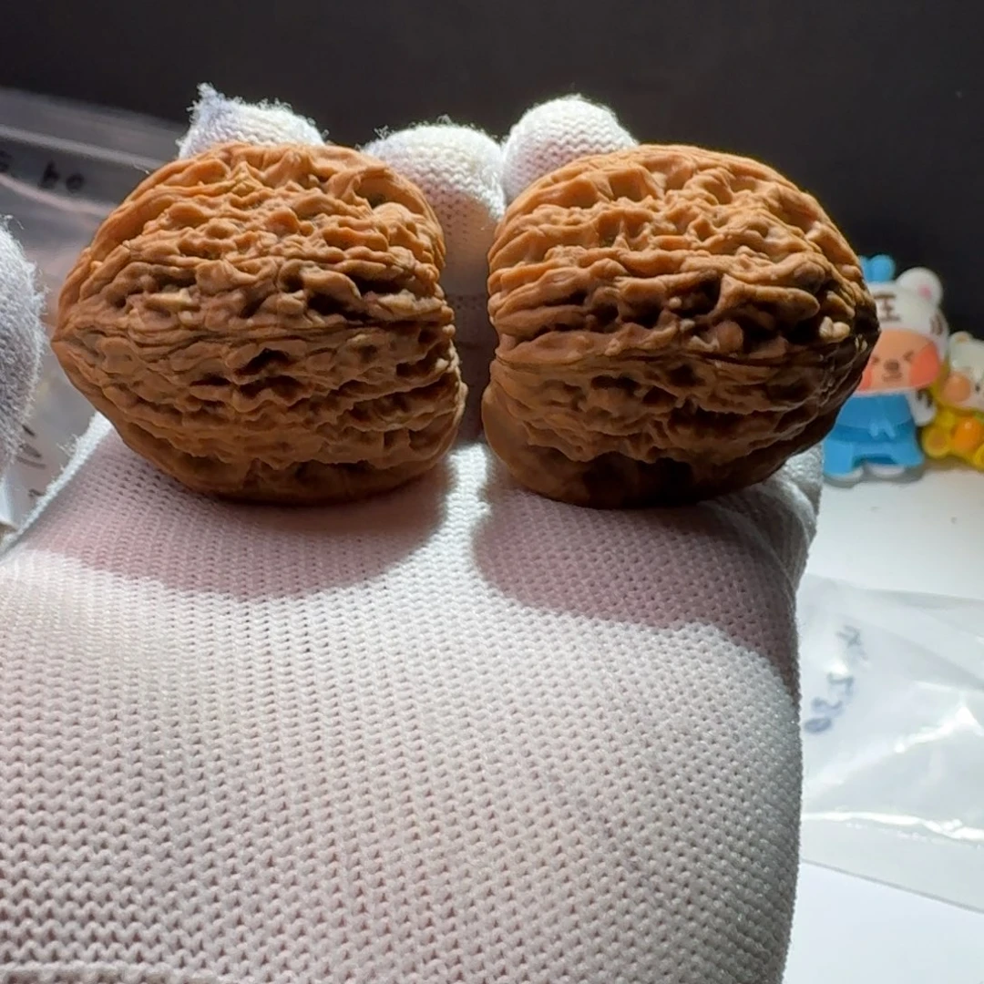 L***j把件文玩核桃4号链接拉丝高炮大凹39-39-42