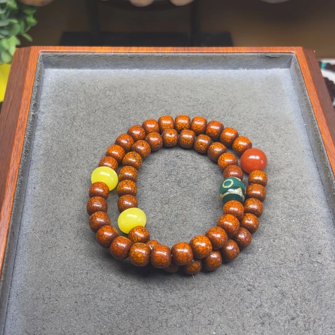 星月菩提吊坠菩提