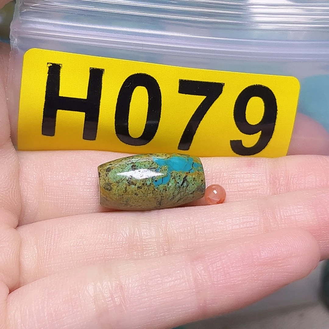 南红玛瑙未镶嵌珠宝奇石