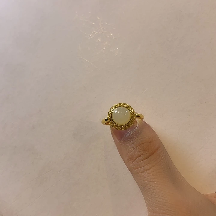 和田玉戒指未镶嵌