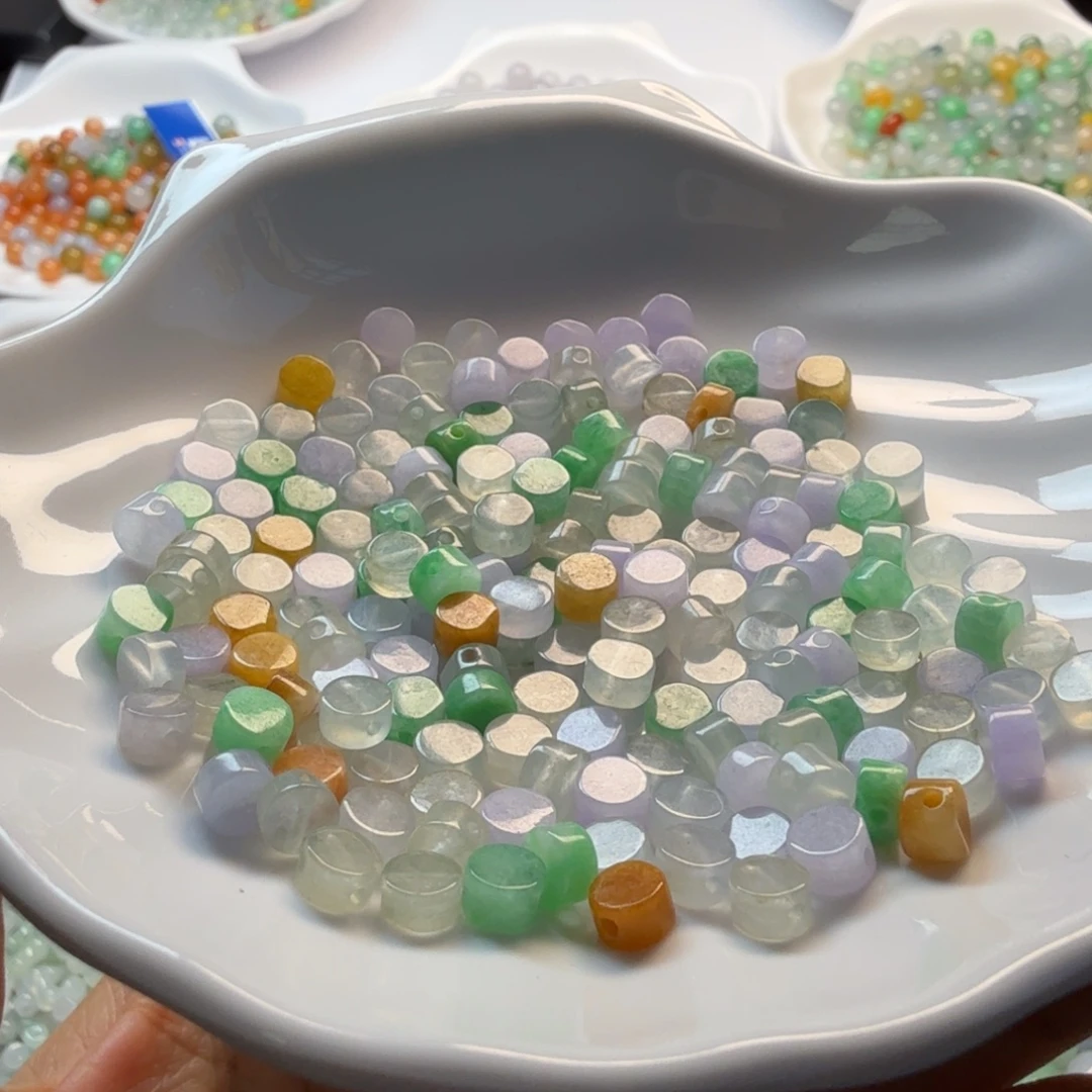 翡翠未镶嵌手链一颗