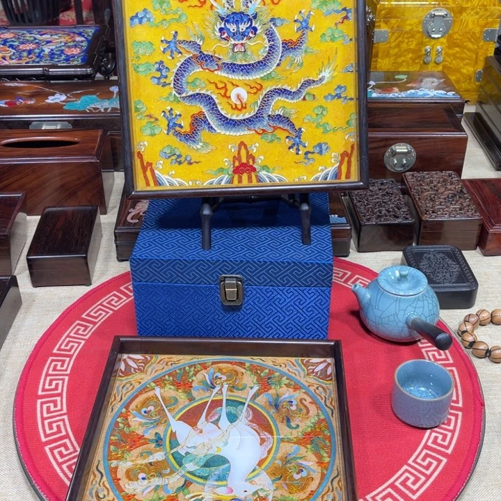 红酸枝木类成套家具